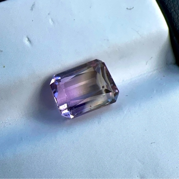 2.6 Cts Natural Bolivian Ametrine - Picture 17 of 17